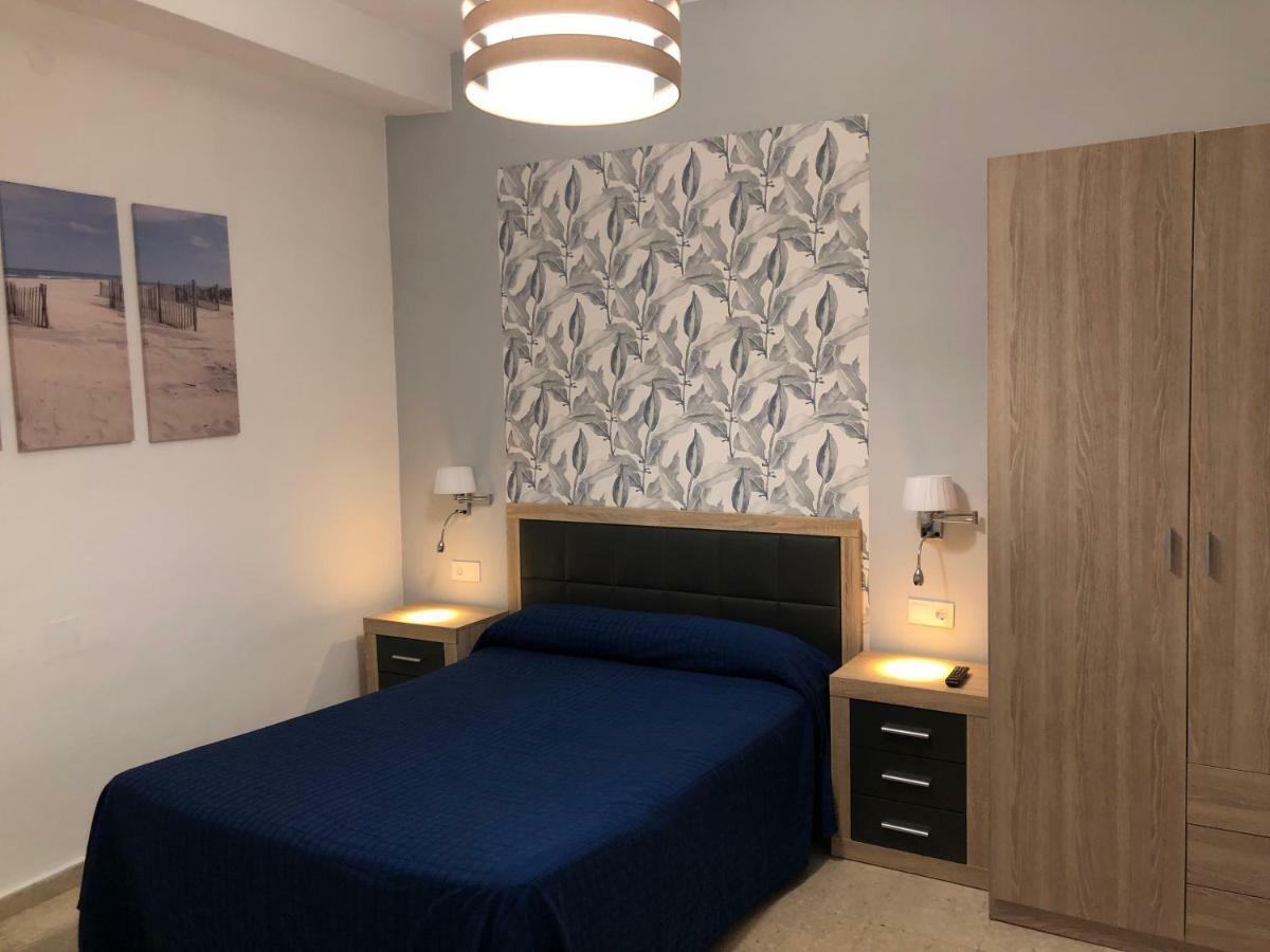Hostal La Pilarica Marbella Luaran gambar